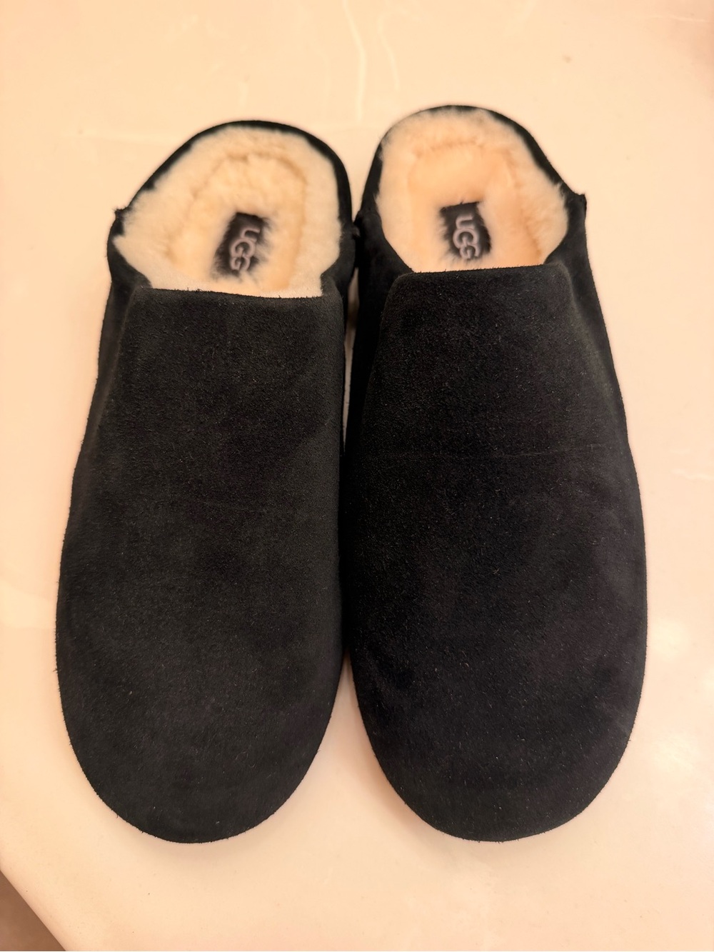 UGG Scuff Black Slippers US 7